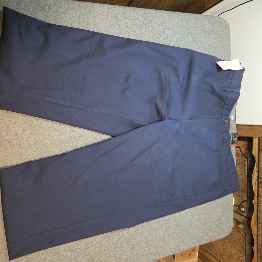 blue Dockers Men's Workday Khaki Smart 360 Flex Big & Tall Classic Fit 40x36 B2